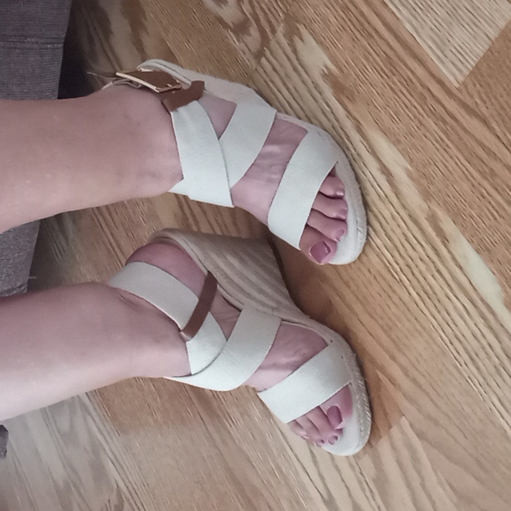 Banana Republic Zs 6  100 % Flax Upper Material Canvas Look High Heels Wedges …
